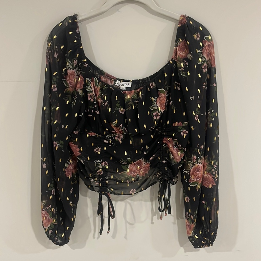 Cropped pattern top - Picture 1 of 2